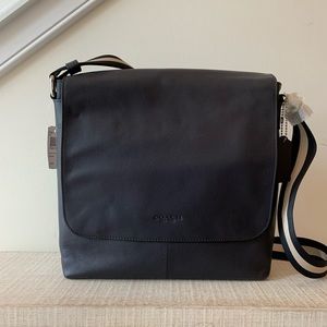 Authentic.Coach Navy Leather Charles Messenger Bag